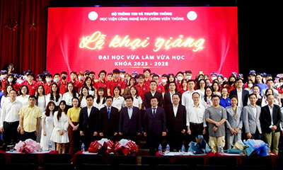 Học viện Công nghệ Bưu chính Viễn thông tổ chức Lễ khai giảng đại học hình thức vừa làm vừa học  khóa 2023-2028.