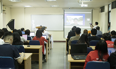 Trao đổi giảng viên trực tuyến giữa Học viện Công nghệ Bưu chính Viễn thông và Đại học Chung Ang (Hàn Quốc) về chủ đề Vũ trụ ảo