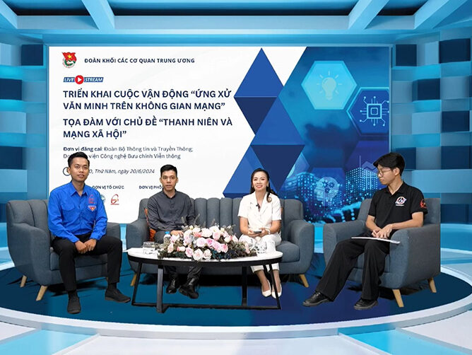 Đông đảo sinh viên Học viện theo dõi chương trình Livestream: Talkshow “Thanh niên và mạng Xã hội”