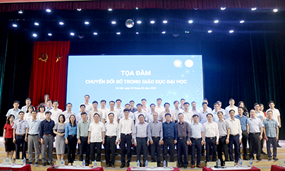 Tọa đàm “Chuyển đổi số trong Giáo dục đại học”