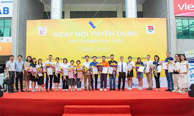 Đông đảo sinh viên tham gia ngày hội tuyển dụng PTIT Career day 2022