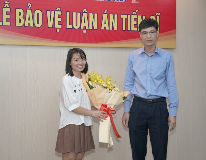 Nghiên cứu sinh Bùi Thị Thùy bảo vệ thành công luận án tiến sĩ cấp Học viện