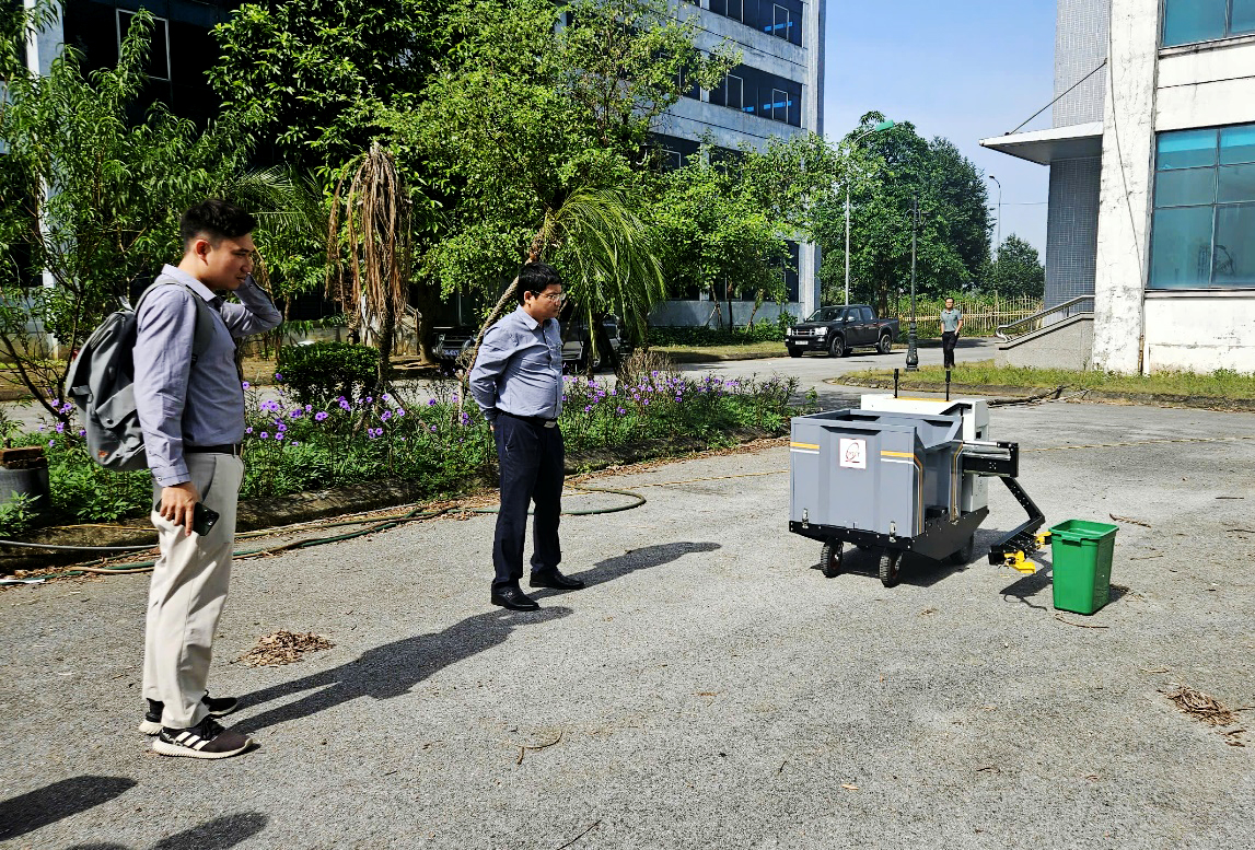 Lãnh đạo Học viện làm việc với Trung tâm Khởi nghiệp và Đổi mới sáng tạo tại khu công nghệ cao Hòa Lạc