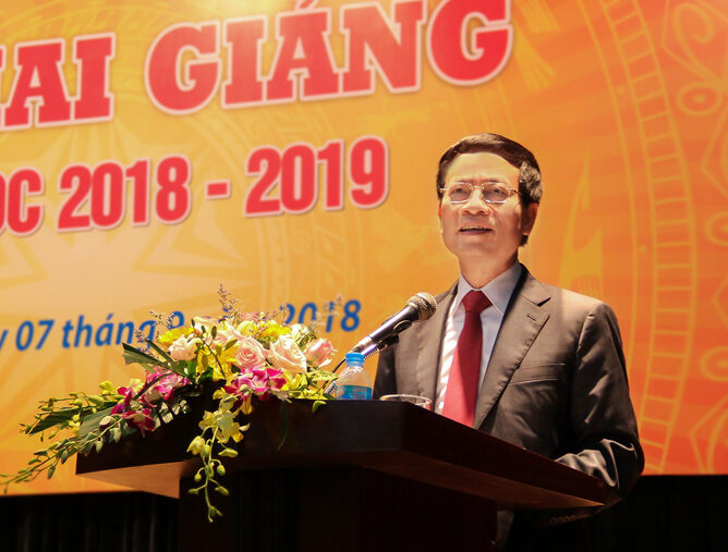 Phát biểu của Bộ trưởng Nguyễn Mạnh Hùng tại Lễ Khai giảng năm học 2018 – 2019 Học viện Công nghệ Bưu chính Viễn thông