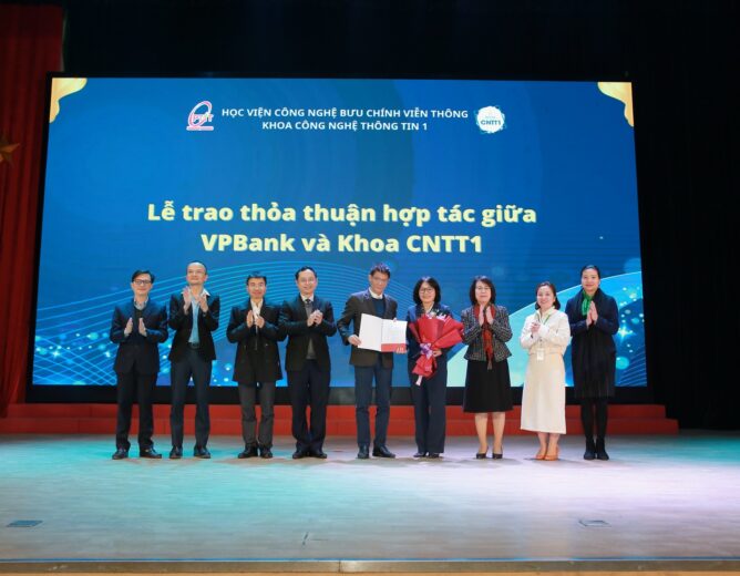 VP Bank và PTIT tăng cường hợp tác trong đào tạo, cung ứng nguồn nhân lực Công nghệ thông tin Chất lượng cao