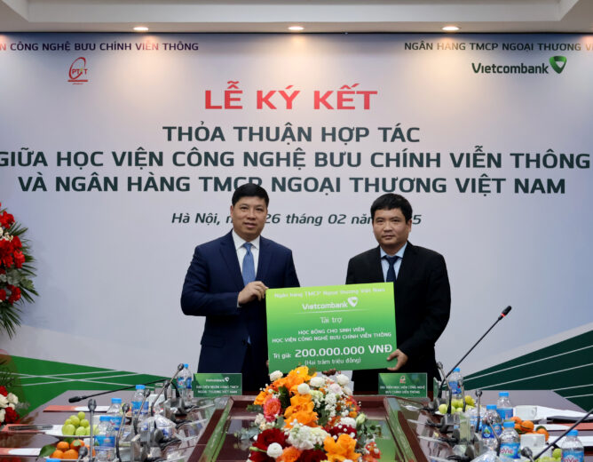 PTIT và Vietcombank sẽ cùng đồng hành trong phát triển nguồn nhân lực ngành ngân hàng