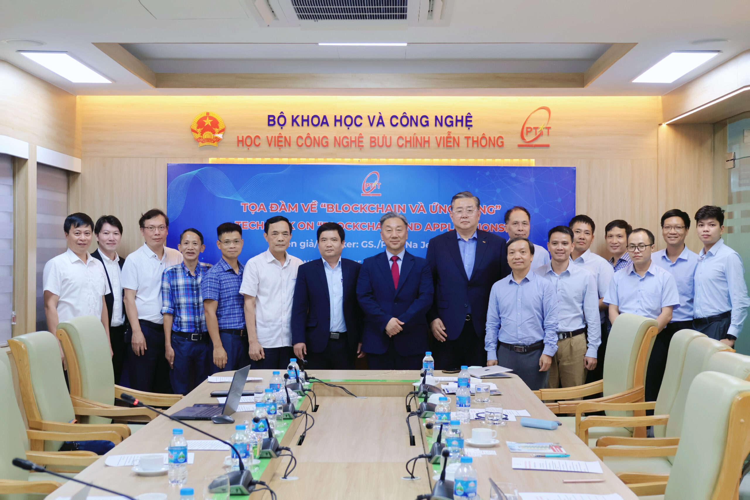 PTIT tổ chức Tọa đàm “Blockchain và Ứng dụng” với chuyên gia quốc tế
