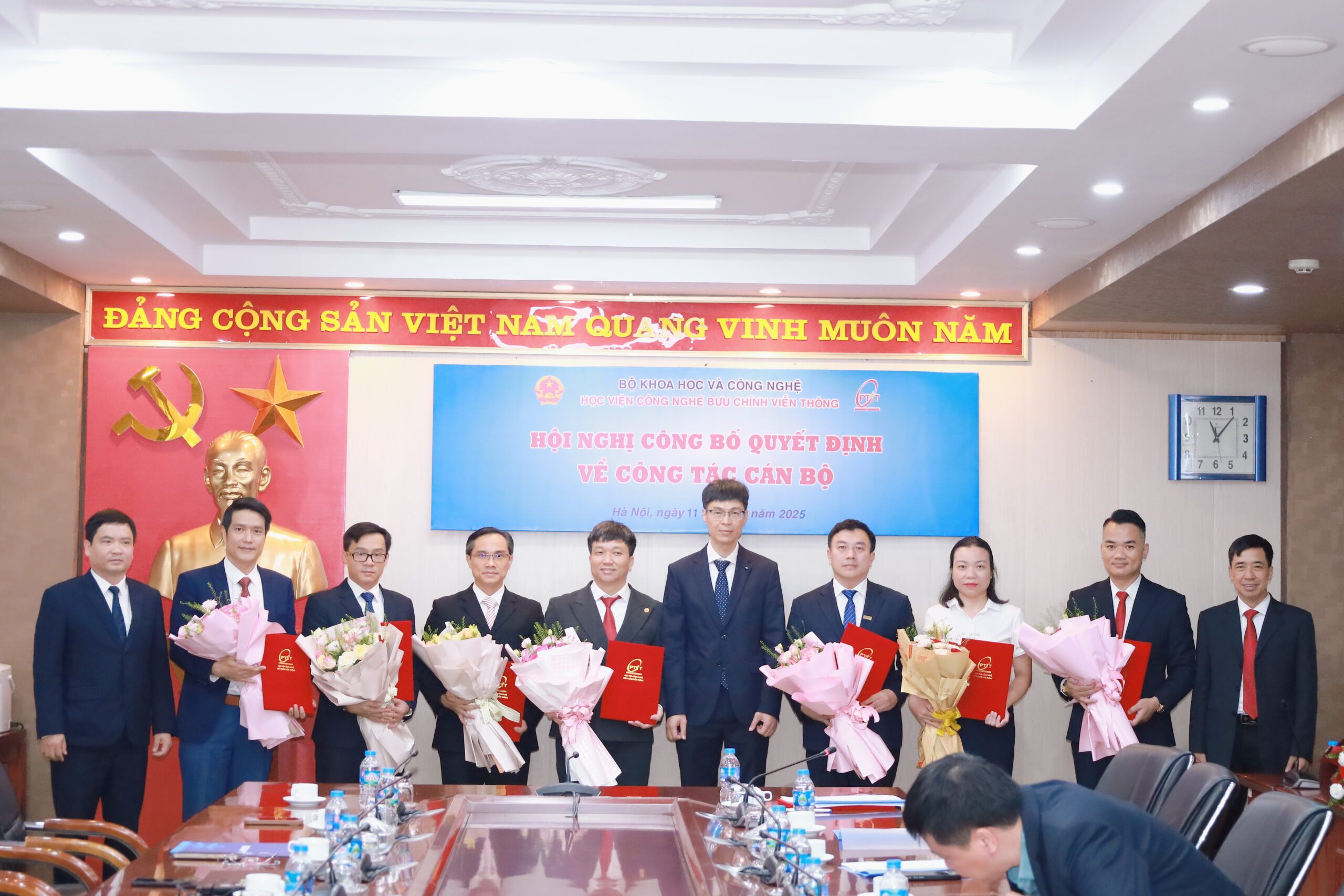 Hội nghị công bố quyết định về công tác cán bộ