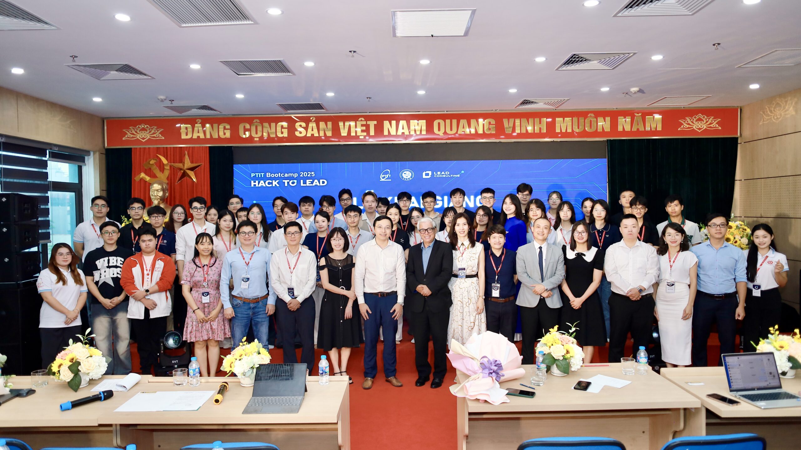 PTIT khai giảng chương trình “Lãnh đạo trẻ trong kỷ nguyên số”