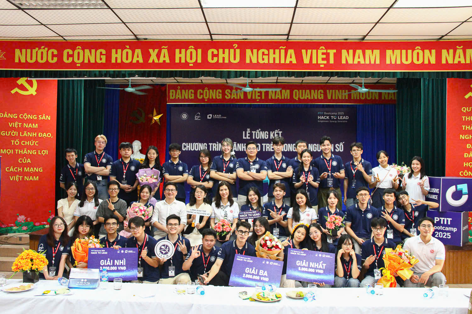 Lễ tổng kết chương trình “Lãnh đạo trẻ trong kỷ nguyên số” – PTIT Bootcamp 2025: Hack to Lead
