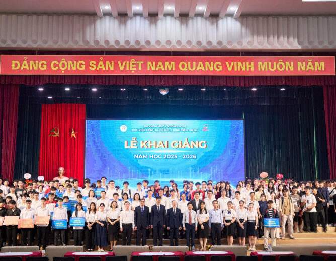 PTIT long trọng tổ chức Lễ Khai giảng năm học 2025 – 2026 và chào đón gần 7.000 tân sinh viên