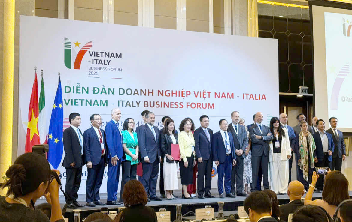 Học viện Công nghệ Bưu chính Viễn thông tham dự Diễn đàn Doanh nghiệp Việt Nam-Italia 2025