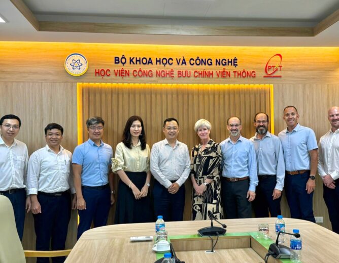 Học viện Công nghệ Bưu chính Viễn thông tiếp đón đoàn Giáo sư Đại học Boise State, Hoa Kỳ