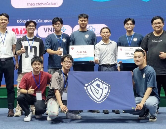 PTIT cử 5 sinh viên sang Nga tham gia khóa học về an ninh mạng và AI