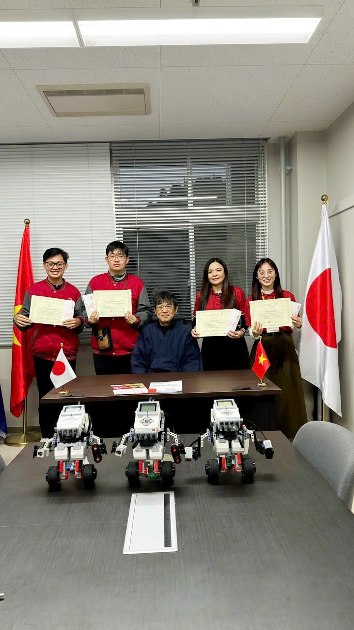 PTIT tiếp tục ghi dấu ấn quốc tế với 3 suất học bổng Sakura danh giá