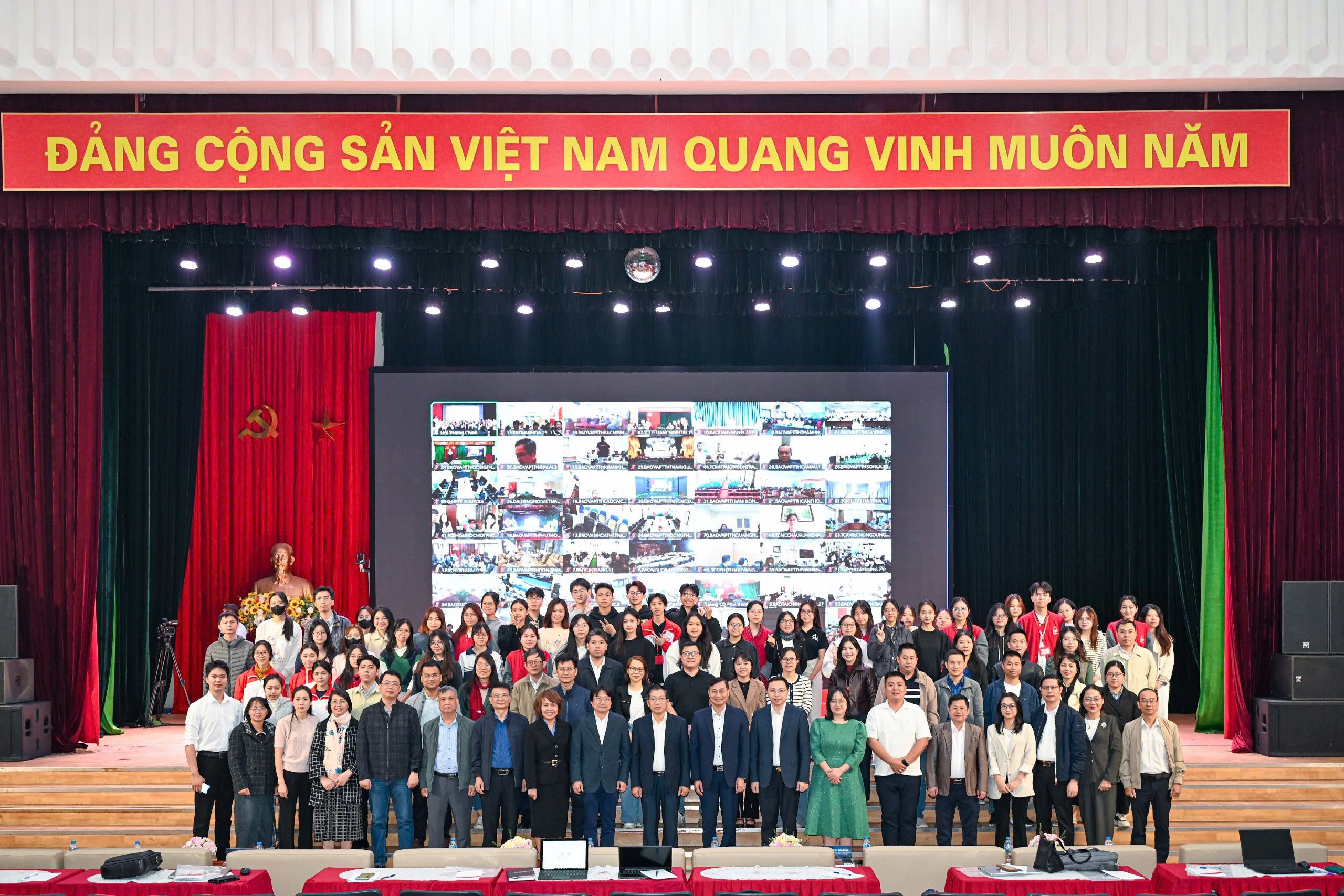 Học viện Công nghệ Bưu chính Viễn thông khai giảng khóa đào tạo “Mô hình chuyển đổi số báo chí hiệu quả”