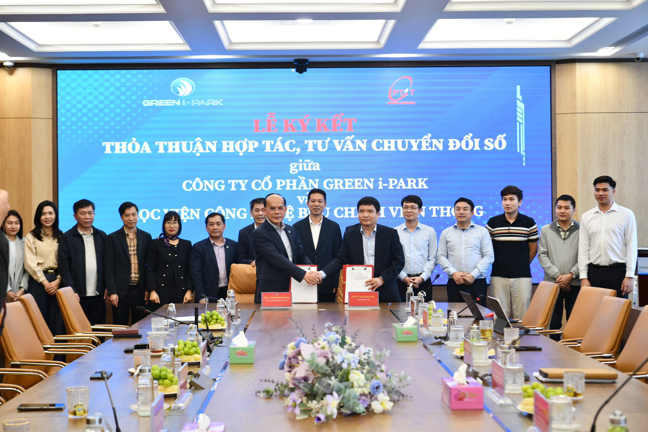 Học viện Công nghệ Bưu chính Viễn thông và Công ty Cổ phần Green i-Park  ký kết thỏa thuận hợp tác, tư vấn chuyển đổi số