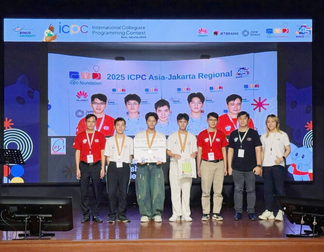 Đội tuyển PTIT.Star giành Huy chương Bạc tại ICPC Asia Jakarta 2025