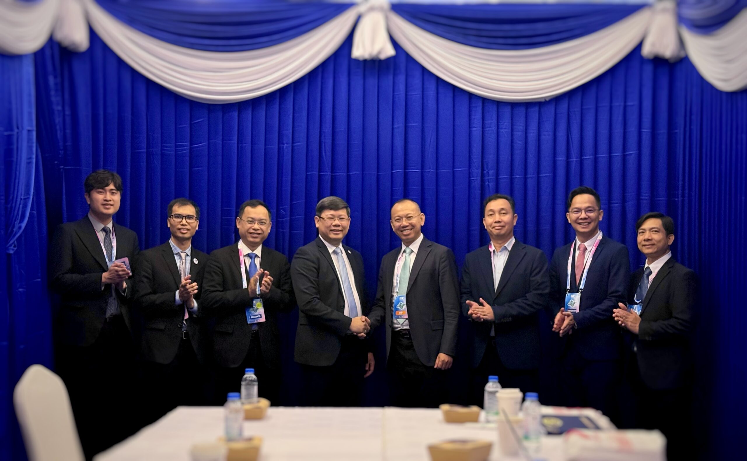 PTIT đồng hành vì sự phát triển của nhân tài số trẻ Campuchia