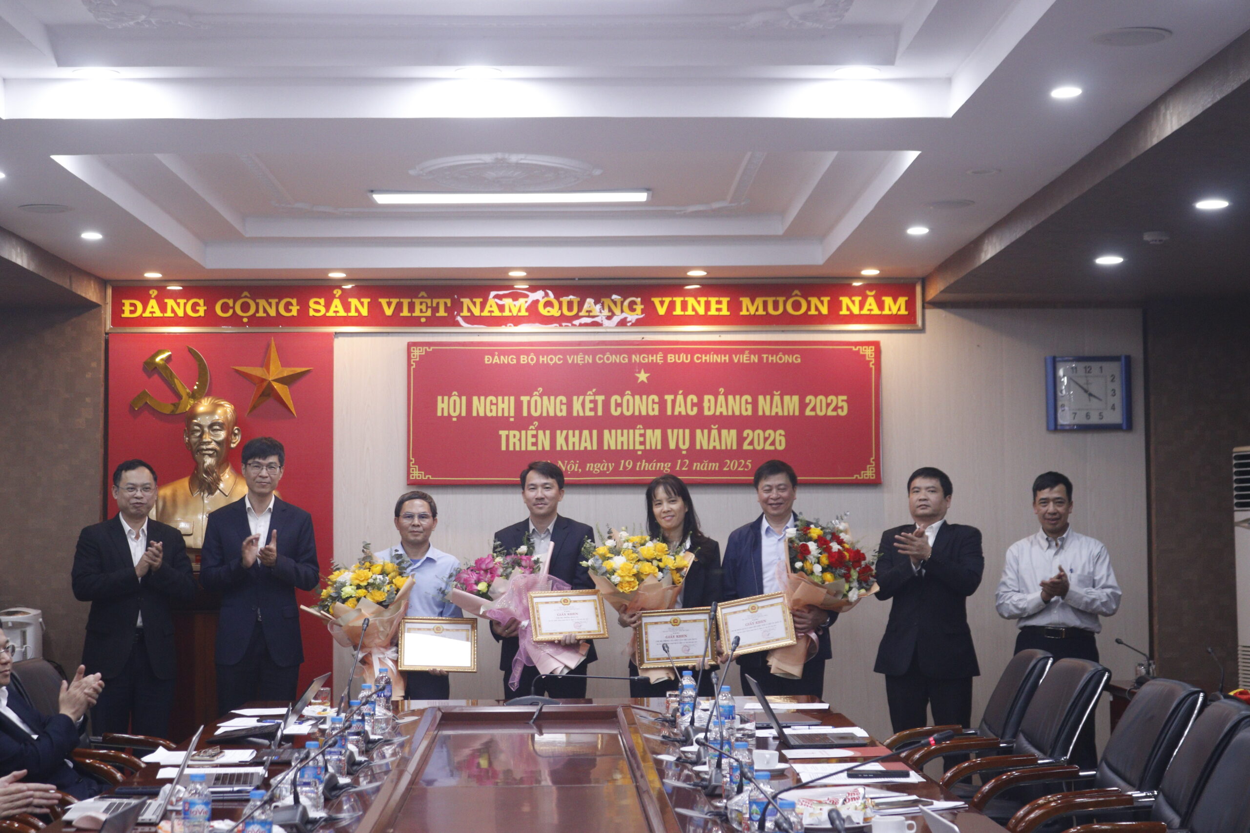 Hội nghị tổng kết công tác Đảng năm 2025 và triển khai nhiệm vụ năm 2026