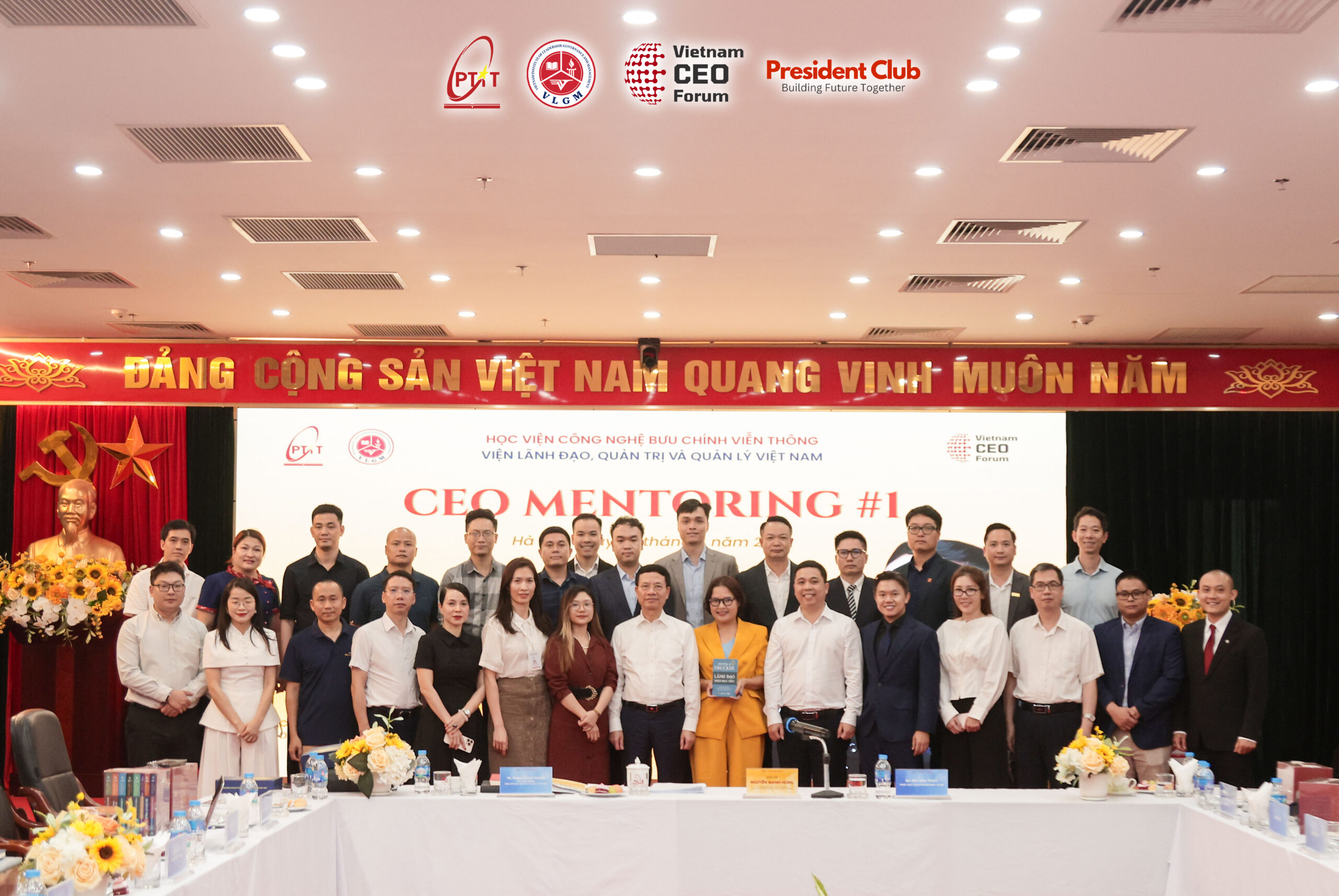 Viện Lãnh đạo, Quản trị và Quản lý Việt Nam chính thức xây dựng và triển khai chương trình CEO Mentoring – Nâng tầm tư duy, bứt phá tăng trưởng