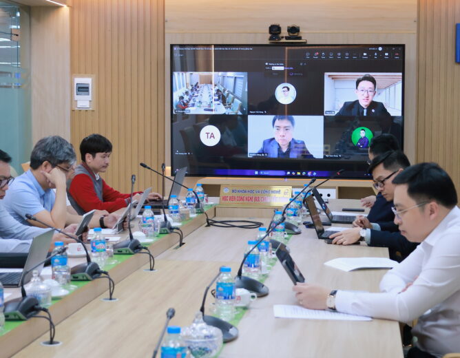 PTIT làm việc trực tuyến với Đại học Thanh Hoa (Trung Quốc) – Thúc đẩy kết nối nhằm nâng cao hiệu quả ứng dụng AI vào đào tạo và nghiên cứu