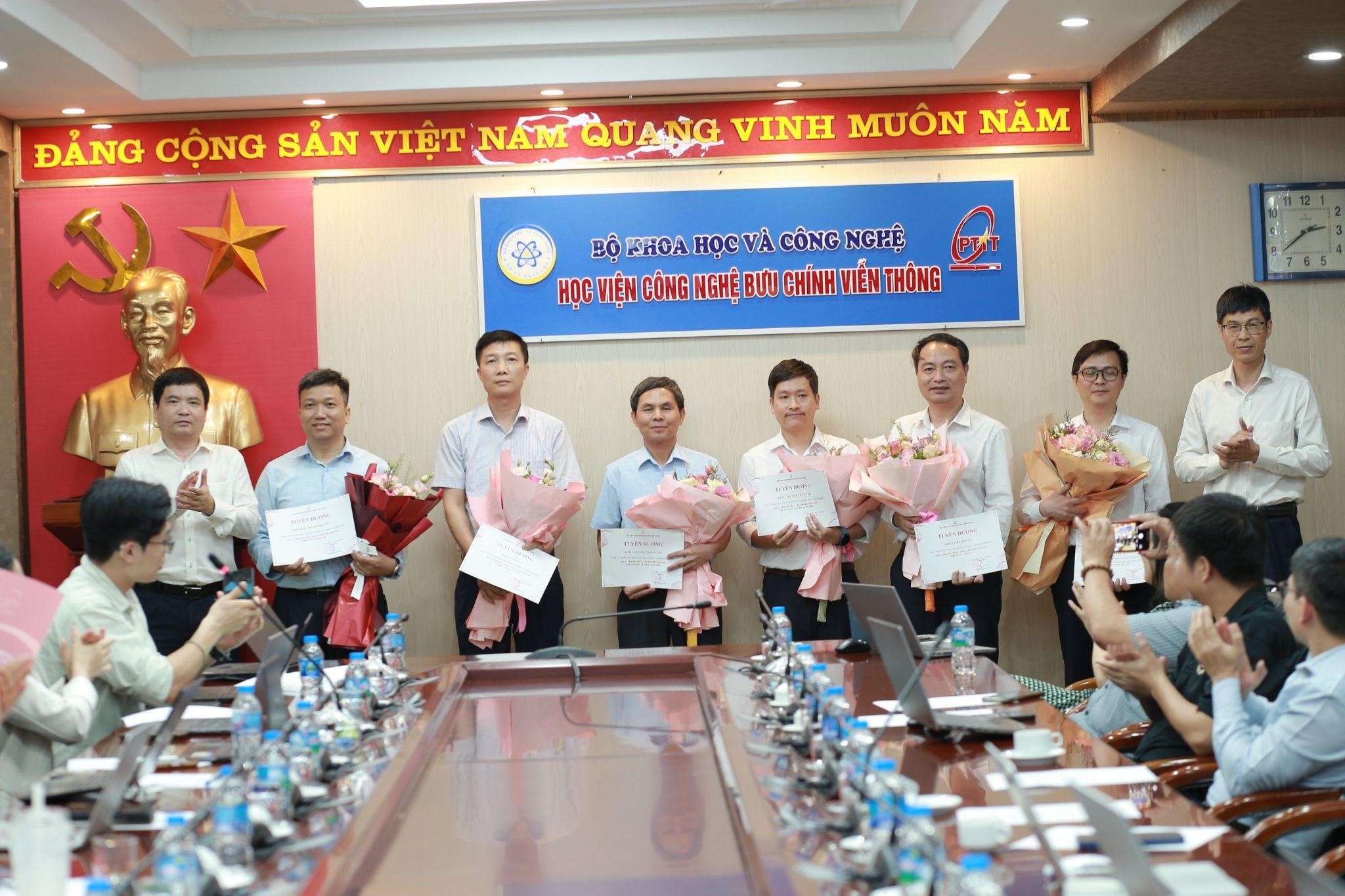 PTIT hưởng ứng Ngày Khoa học, Công nghệ và Đổi mới sáng tạo Việt Nam 18/5 và tôn vinh các tập thể, cá nhân tiêu biểu trong KHCN năm 2025