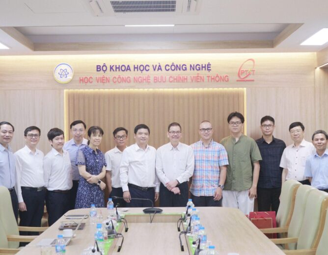 Học viện Công nghệ Bưu chính Viễn thông làm việc với Hội chuyên gia, sinh viên Việt Nam tại Mỹ (VPS), thúc đẩy kết nối nghiên cứu và đào tạo quốc tế