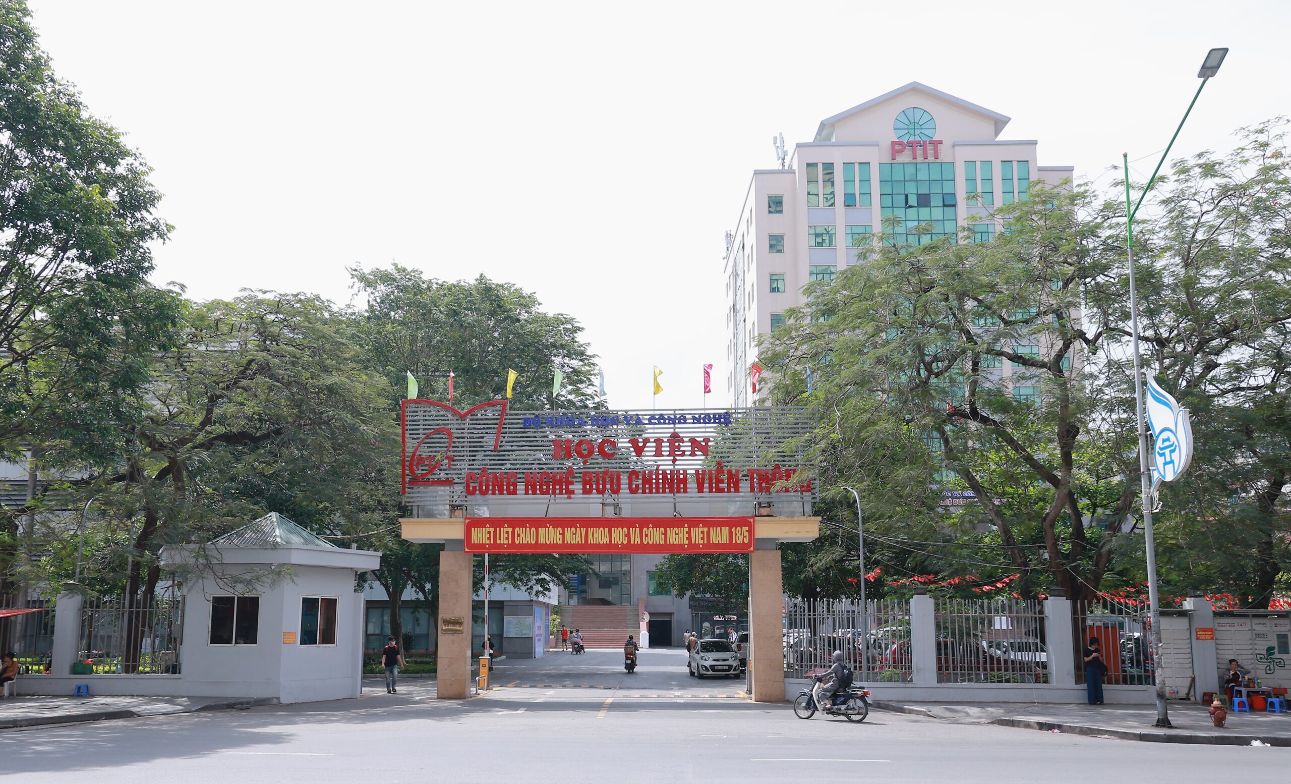Học viện Công nghệ Bưu chính Viễn thông được lựa chọn là một trong 12 cơ sở giáo dục đại học dẫn dắt của Thủ đô