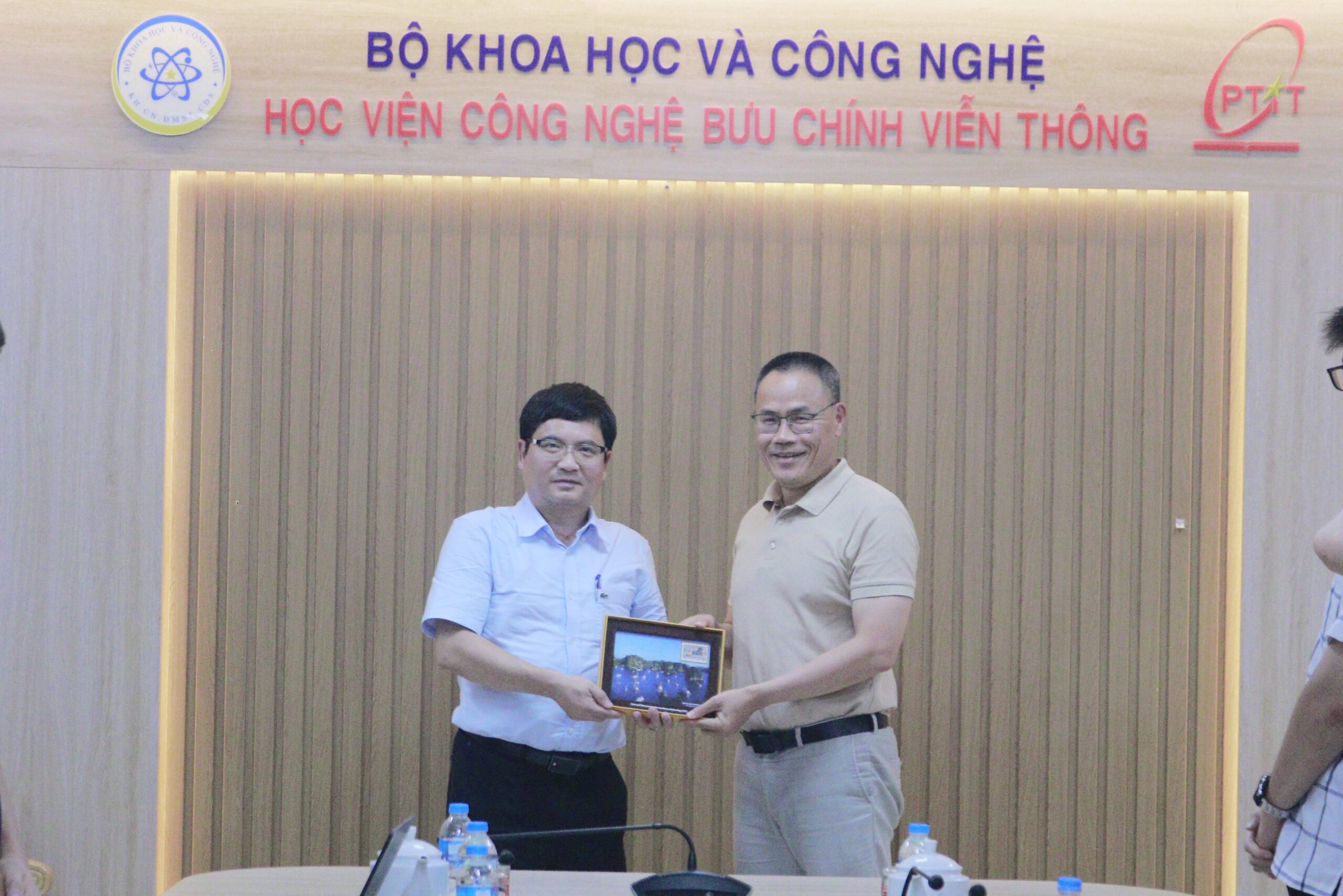 Học viện Công nghệ Bưu chính Viễn thông tổ chức Hội thảo “AI trong Kỷ nguyên Trí tuệ”